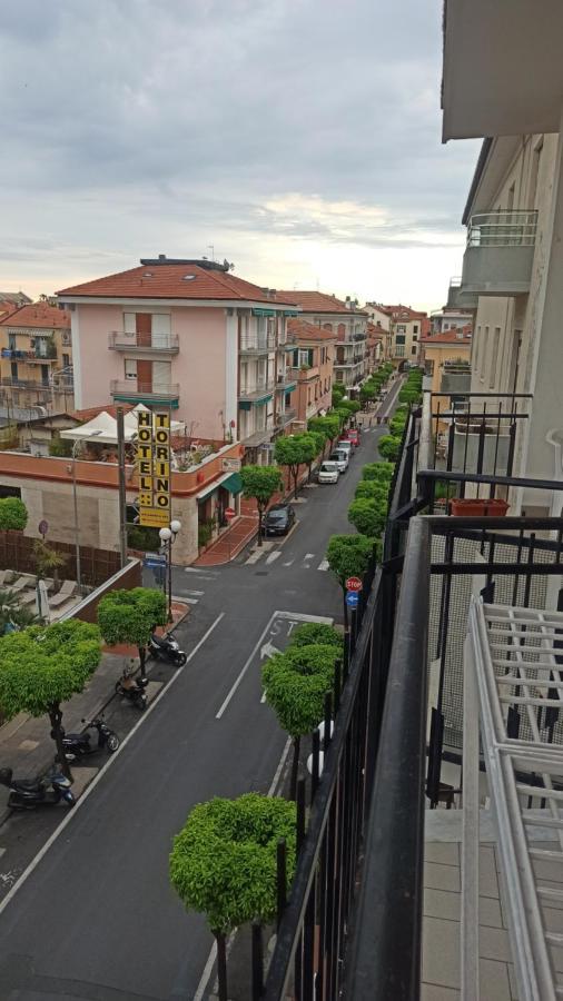 La Margherita Диано-Марина Экстерьер фото